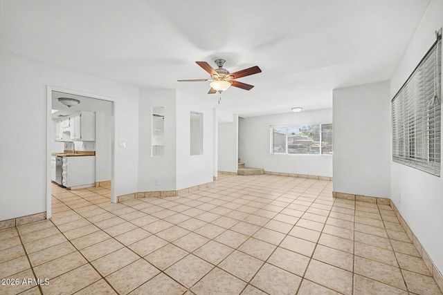 1909 W BELMONT Avenue, Phoenix, AZ 85021