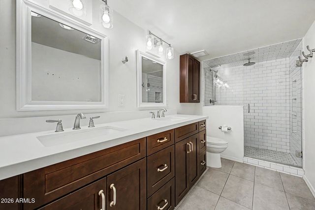 1909 W BELMONT Avenue, Phoenix, AZ 85021