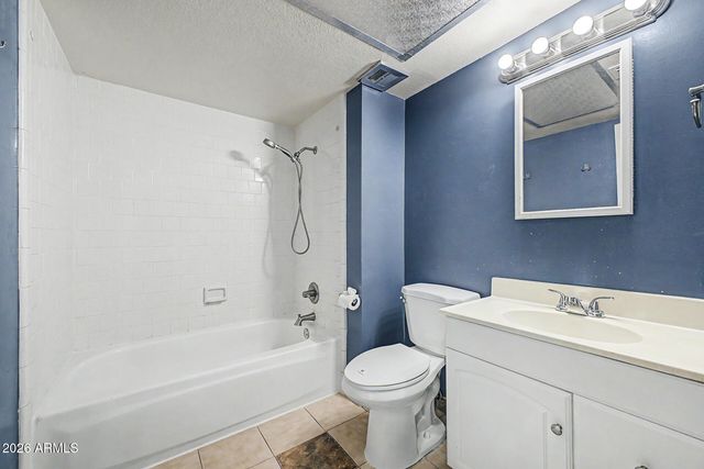 1909 W BELMONT Avenue, Phoenix, AZ 85021