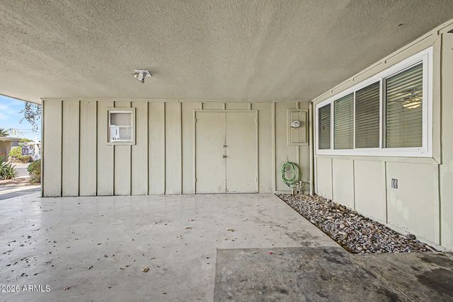 1909 W BELMONT Avenue, Phoenix, AZ 85021