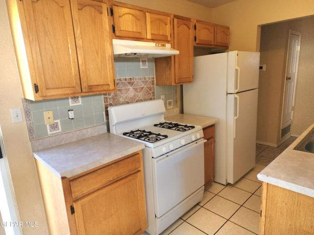 6241 Kings Bridge Drive, El Paso, TX 79934