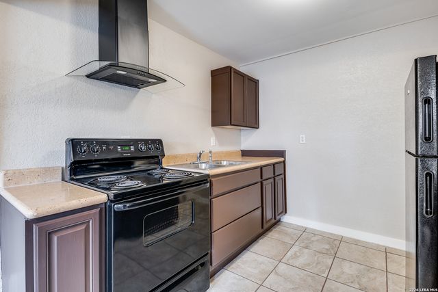 346 Leming Dr. Apt A, San Antonio, TX 78209