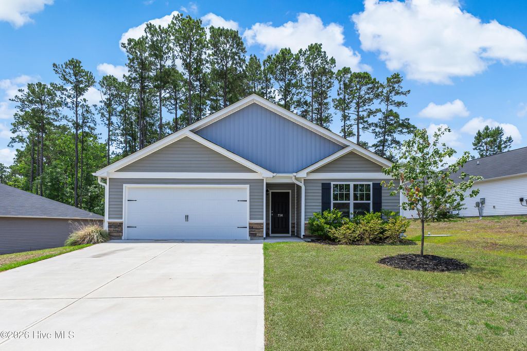 756 Pantego Boulevard SE, Bolivia, NC 28422