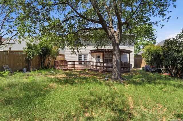 11214 Scarborough Ct, San Antonio, TX 78249