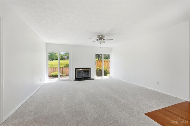 8127 Timbertree Way, West Chester, OH 45069