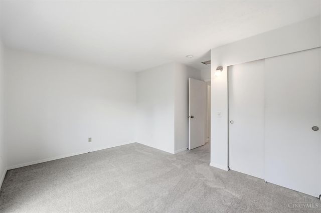 8127 Timbertree Way, West Chester, OH 45069