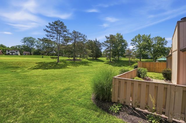 8127 Timbertree Way, West Chester, OH 45069