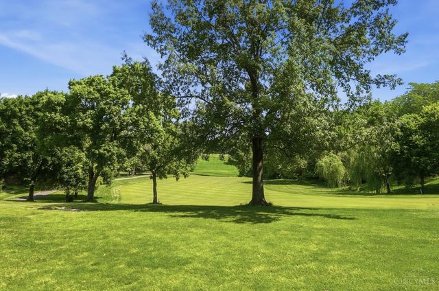 8127 Timbertree Way, West Chester, OH 45069