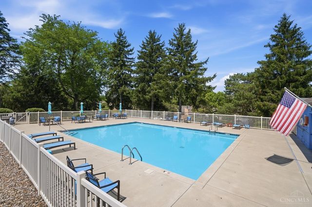 8127 Timbertree Way, West Chester, OH 45069