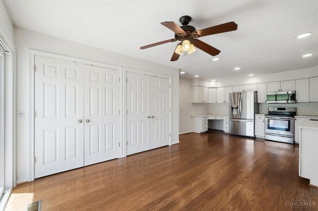 8127 Timbertree Way, West Chester, OH 45069
