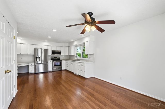 8127 Timbertree Way, West Chester, OH 45069