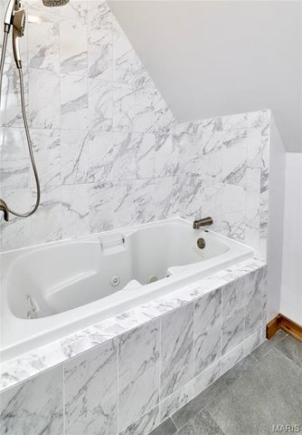 66 Lake Lawrence Lane, Troy, MO 63379