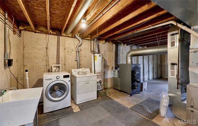 66 Lake Lawrence Lane, Troy, MO 63379