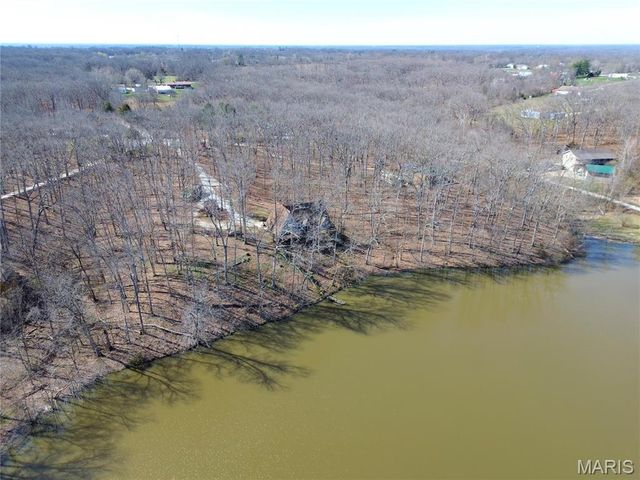 66 Lake Lawrence Lane, Troy, MO 63379