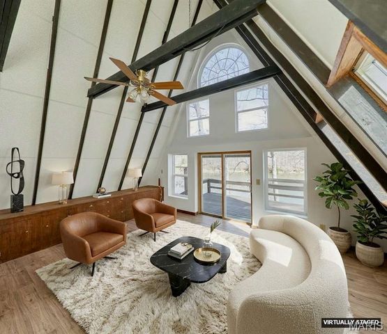 66 Lake Lawrence Lane, Troy, MO 63379