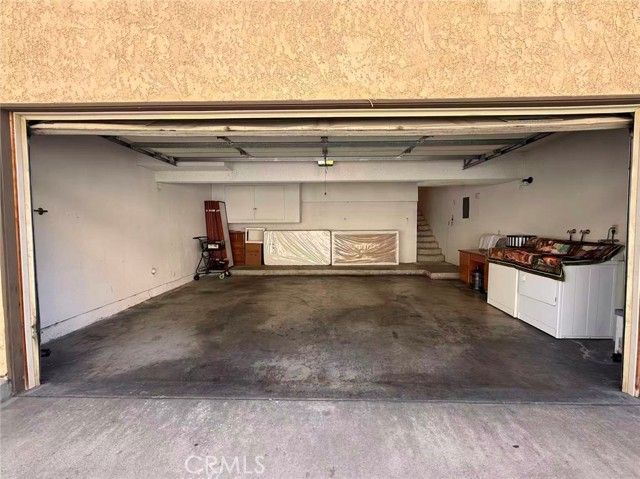 431 N Alhambra B, Monterey Park, CA 91755
