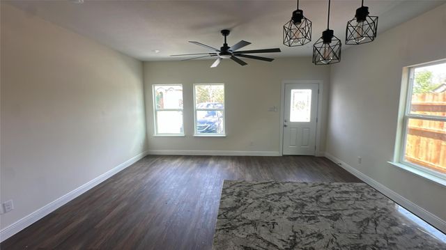 3810 Hiford Drive B, Houston, TX 77047