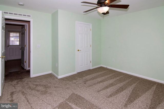 14 GIBSON LN, Williamstown, NJ 08094