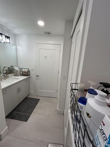 1703 N TAMIAMI TRAIL 510, Sarasota, FL 34234