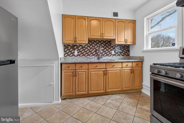 124 POLK DR, Manassas Park, VA 20111