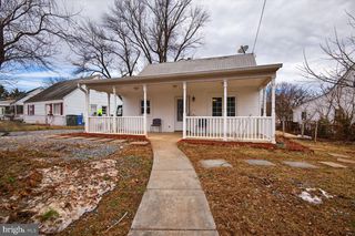 124 POLK DR, Manassas Park, VA 20111