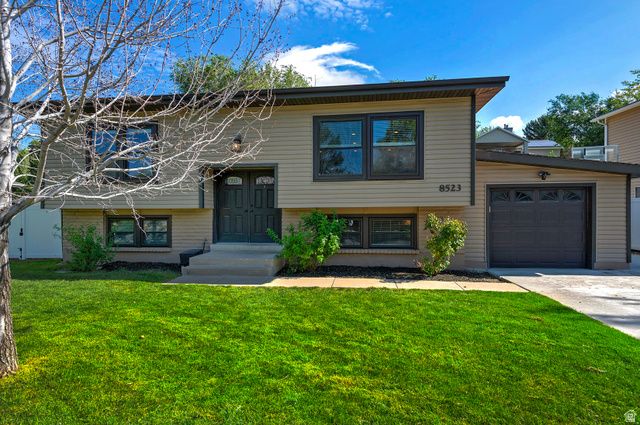 8523 S KELSCH DR, Sandy, UT 84093