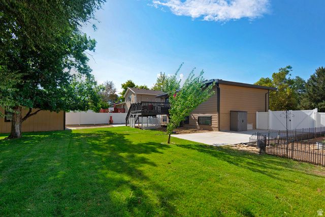 8523 S KELSCH DR, Sandy, UT 84093