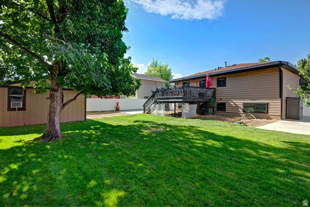 8523 S KELSCH DR, Sandy, UT 84093