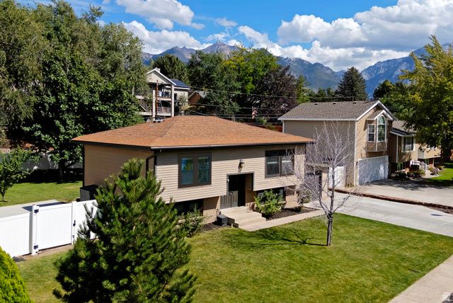 8523 S KELSCH DR, Sandy, UT 84093