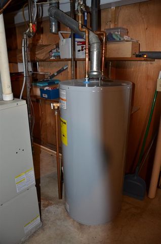 809 W BROWNING STREET, Appleton, WI 54914