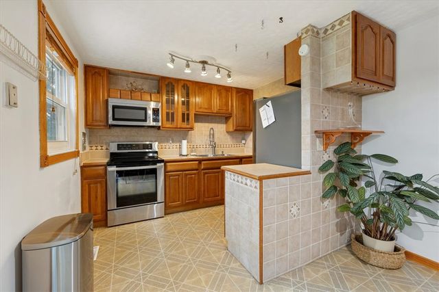 108 Wickham Farm Drive, Englewood, OH 45322