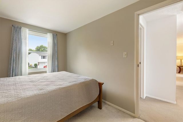 108 Wickham Farm Drive, Englewood, OH 45322