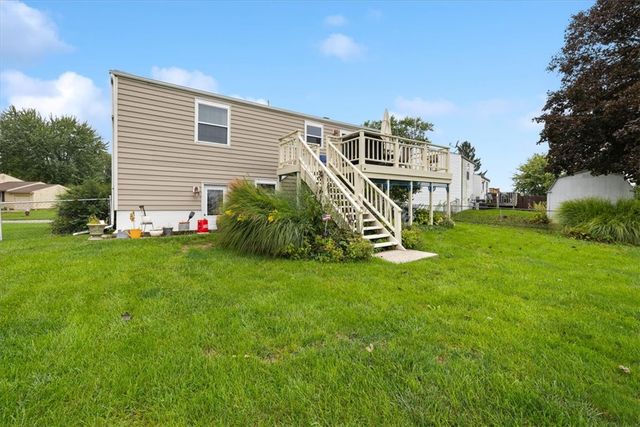 108 Wickham Farm Drive, Englewood, OH 45322