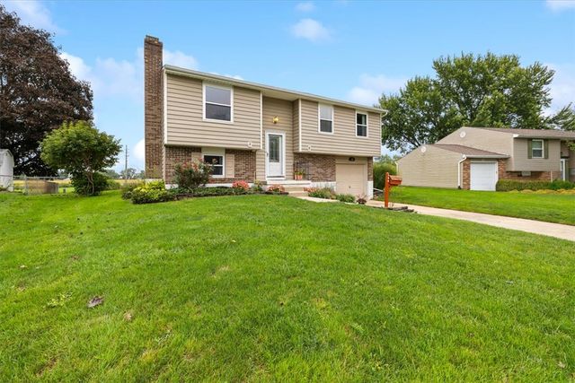 108 Wickham Farm Drive, Englewood, OH 45322