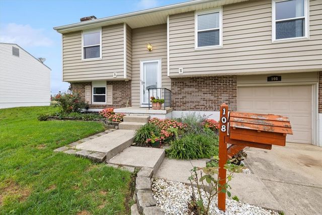 108 Wickham Farm Drive, Englewood, OH 45322