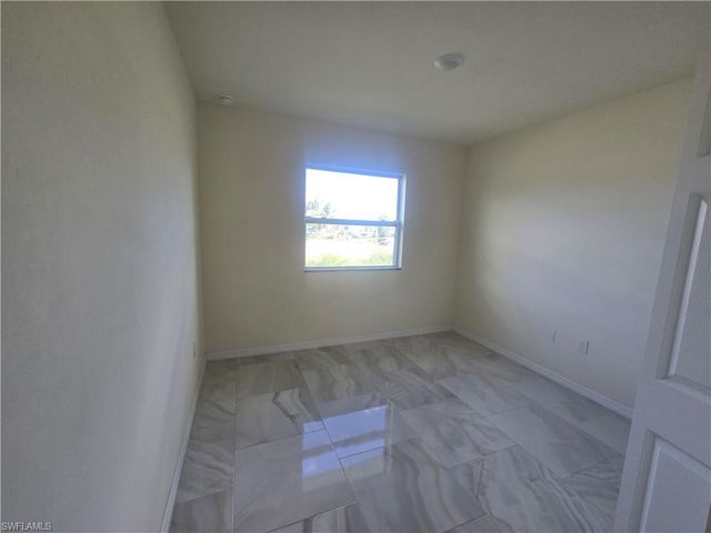 4748 27th ST SW, Lehigh Acres, FL 33973