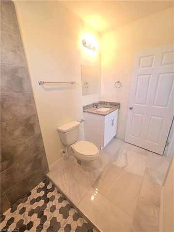 4748 27th ST SW, Lehigh Acres, FL 33973