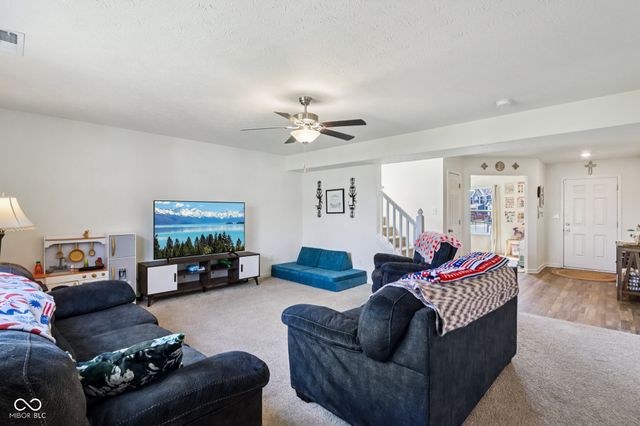 5845 Cresswell Lane, Whitestown, IN 46075