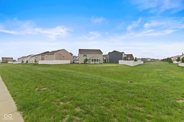 5845 Cresswell Lane, Whitestown, IN 46075
