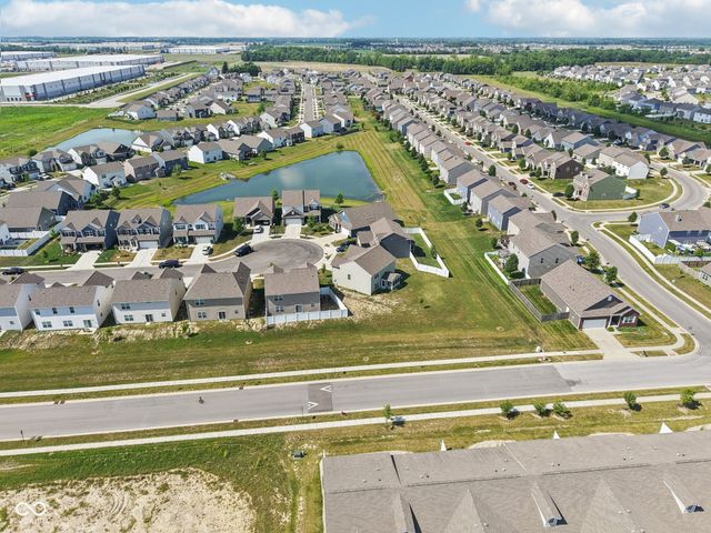 5845 Cresswell Lane, Whitestown, IN 46075