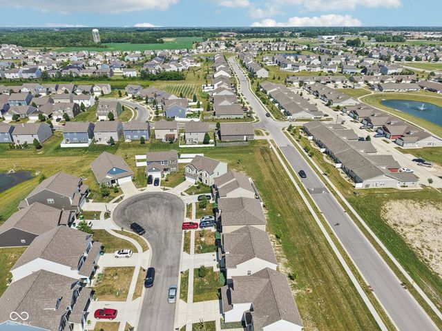 5845 Cresswell Lane, Whitestown, IN 46075