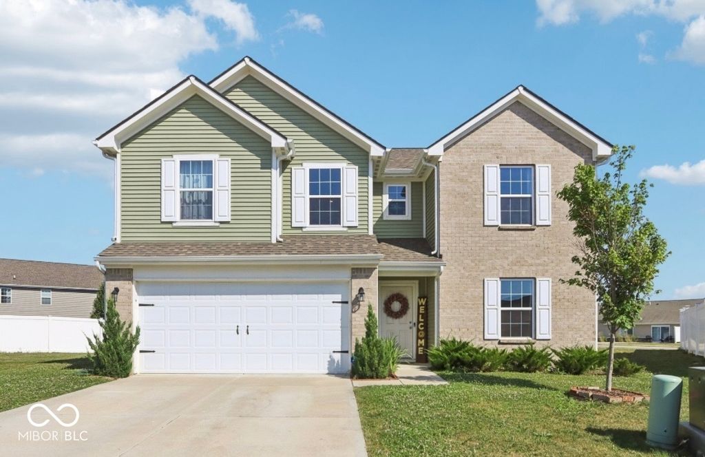 5845 Cresswell Lane, Whitestown, IN 46075