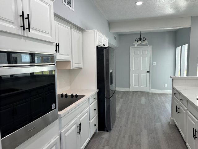 5005 Tamarach Drive, Baytown, TX 77521