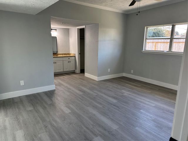 5005 Tamarach Drive, Baytown, TX 77521