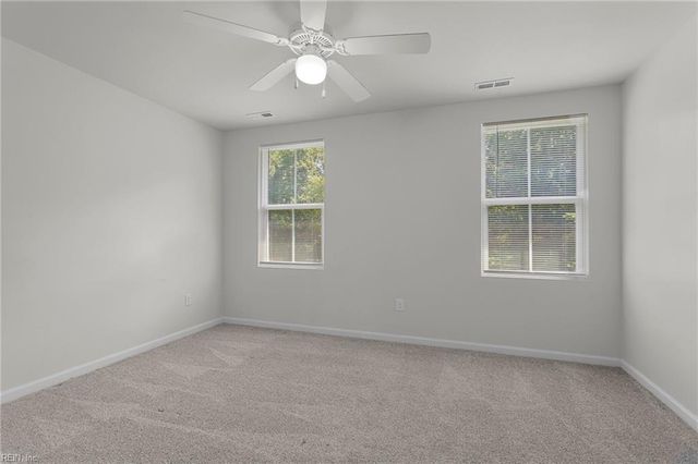 503 Lakeview CV, Smithfield, VA 23430