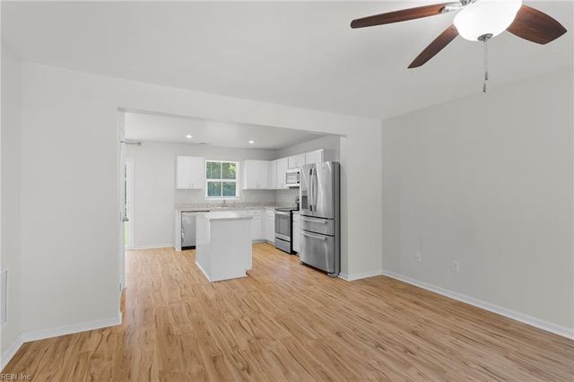 503 Lakeview CV, Smithfield, VA 23430