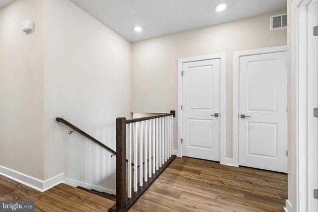 20167 NORTHPARK DR, Ashburn, VA 20147