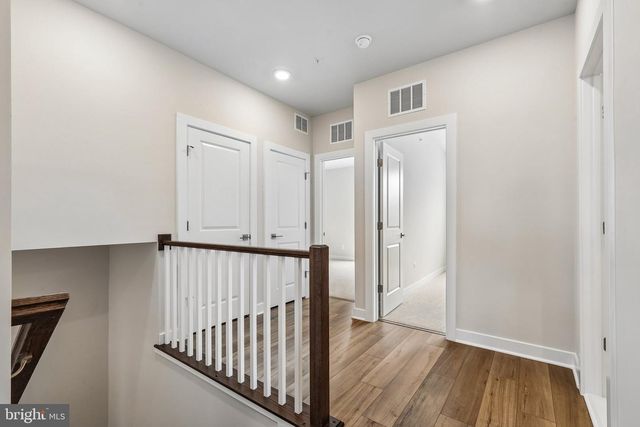 20167 NORTHPARK DR, Ashburn, VA 20147