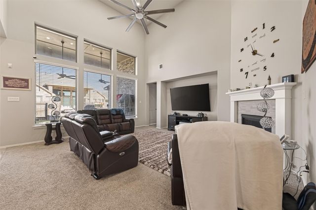 1318 Munson Valley Road, Richmond, TX 77406