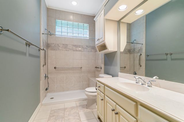 1219 Winding Brook Drive, Garland, TX 75044